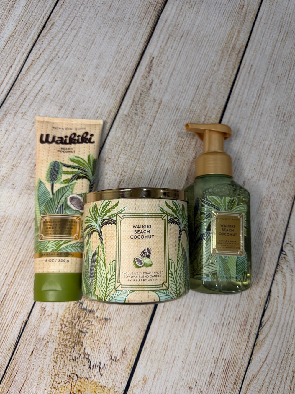 Set of 3 Bath & Body Works Waikiki Beach Coconut Candle Body Cream & Soap Set